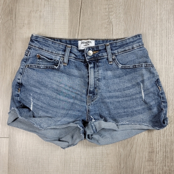 Denizen by Levi's High Rise Shorts Raw Hem - Picture 1 of 8